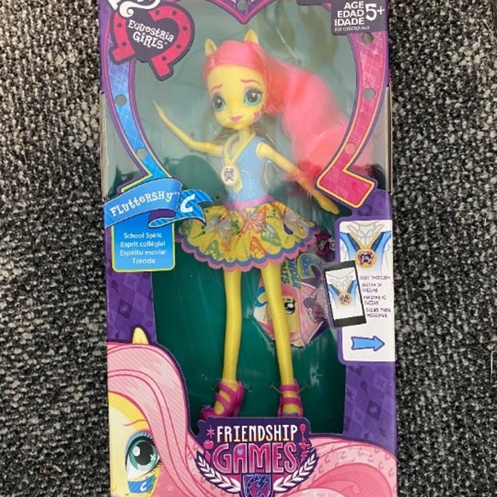 MLP - Equestria Girls - Fluttershy